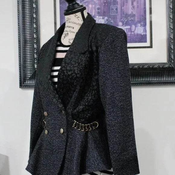 Cardinal Jacket - Picture 2 of 3